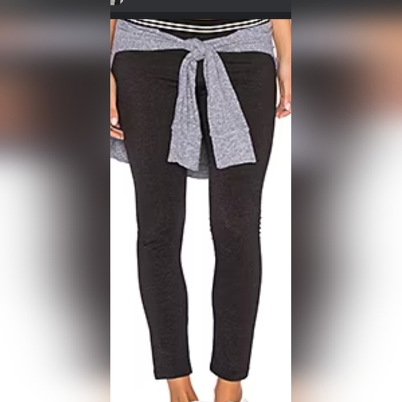 Tied Tee Legging in BlackMONROWColor:Black size xs - Picture 1 of 7